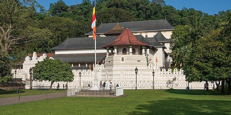 Kandy River Garden Exterior photo